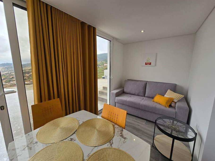 Brand New Private Modern Apartment With Patio And Sea View Calheta  Extérieur photo